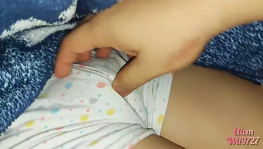 Dokunulmamış Hintli Üvey Kız Kardeşim Altıma Yatıyor