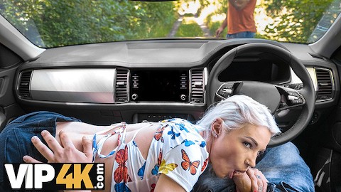 HUNT4K. Aldatı sikişSluts Orgazm