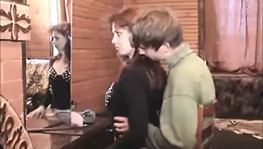 Rus kaşar irina ve sevgilisinin kardeşinin aşk hikayesi 