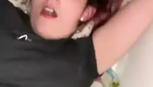 geçen hafta annesini öldürdüm.