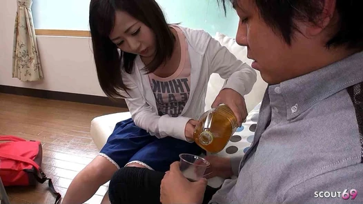 Minyon Japon Bakire genç tricked ona Classmate için ilk zaman boşalmak içinde amcık sikme at tam sansürsüz JAV