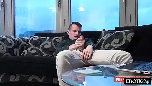 Amber D fena dövülerek tarafından Sam B kadar o screams
