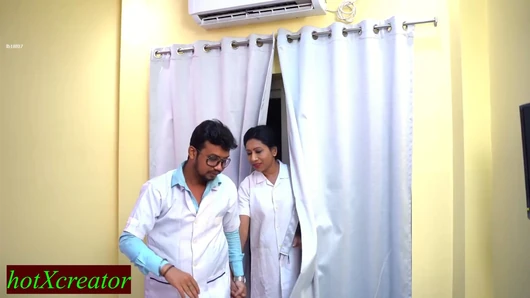 Desi Yaramaz Doktor Yeni Güzel Hemşire seksi! Doktor Hemşire Seks