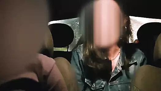evli sakso ile uber gezisi öder.