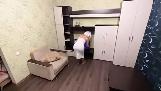 milf tv anlamaya istedim ve kıçından bir penis var