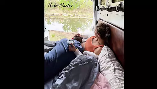 doğada kate marley parmaklıyor - gerçek açık orgazm