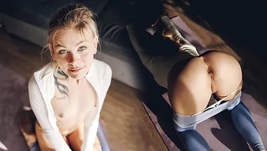 minyon yavru fena sikildi kaba ile ona yoga pantolon half yol aşağı