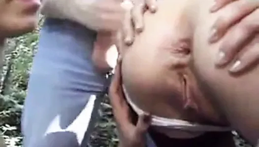 ormanda Fransız yaramaz üçlü
