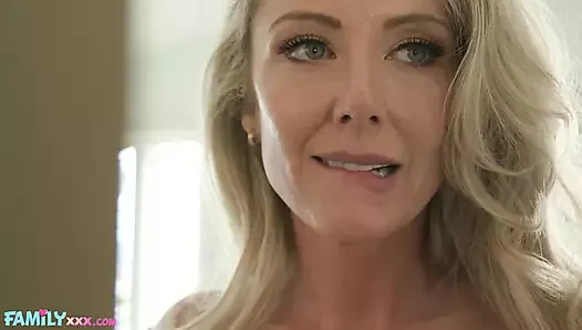MİLF Sadie yazlar fena ona şanslı Anal Creampie