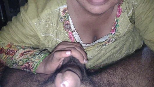 Desi gf bf evlenmemiş seks içinde oyo sızan mms xxx desi Köy gf sıkı amcık siktir et